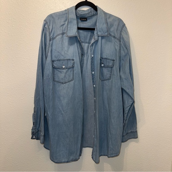 Torrid Taylor Long Sleeve Shirt. - Picture 3 of 7